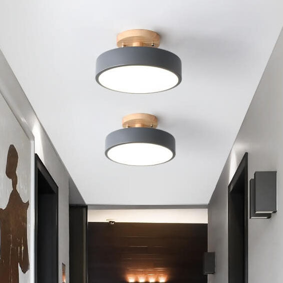 Scandinavische Ronde LED Plafondlamp Met Houten Detail