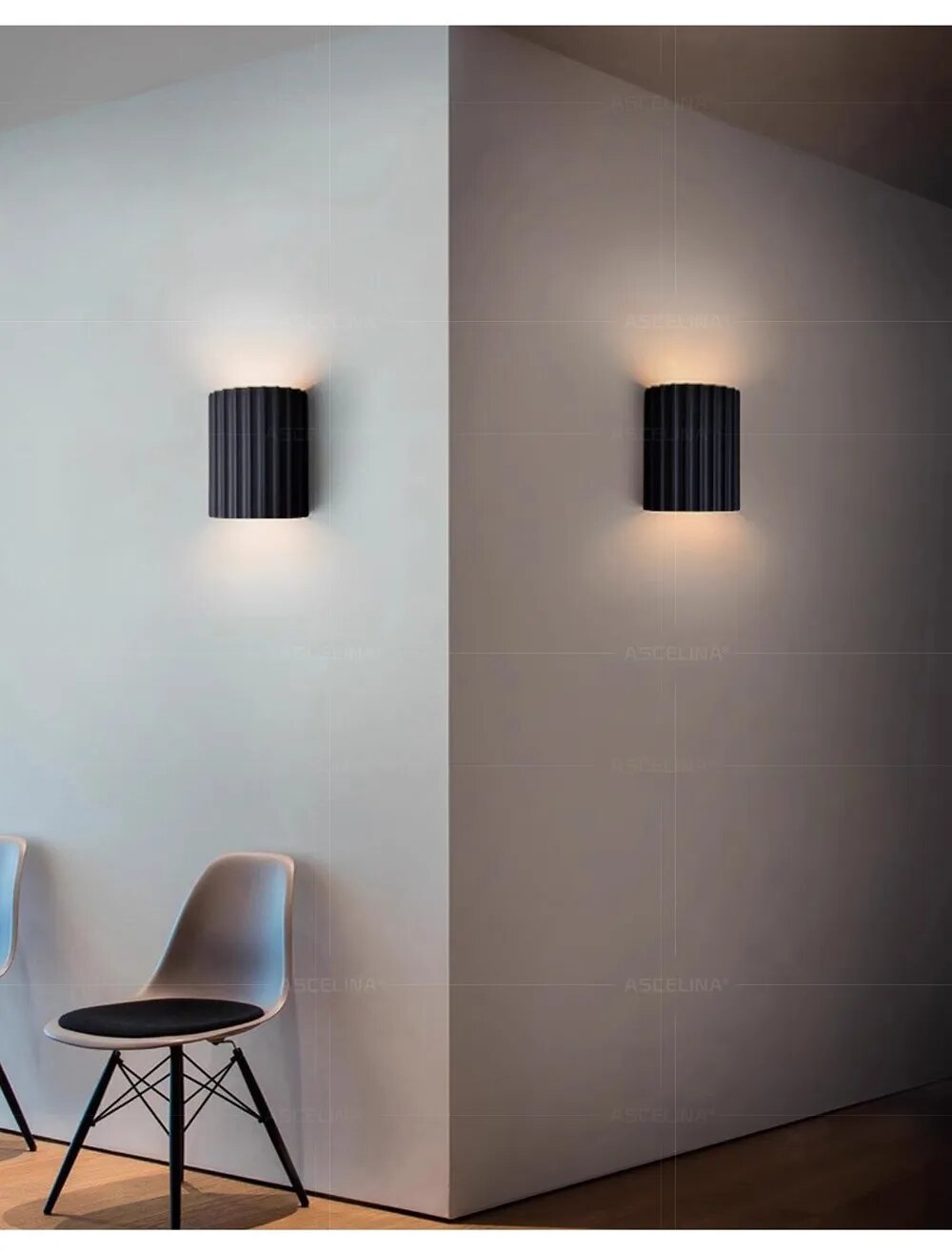 Design Wandlamp Van Hars In Geribbelde Vorm