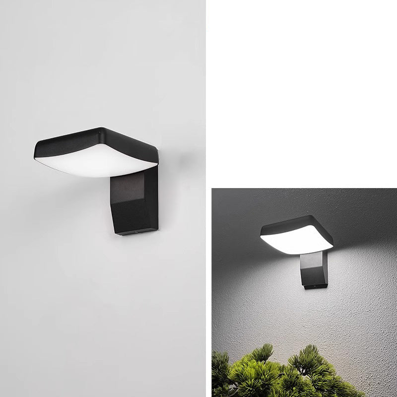 Moderne Buitenlamp Met LED En Bewegingssensor