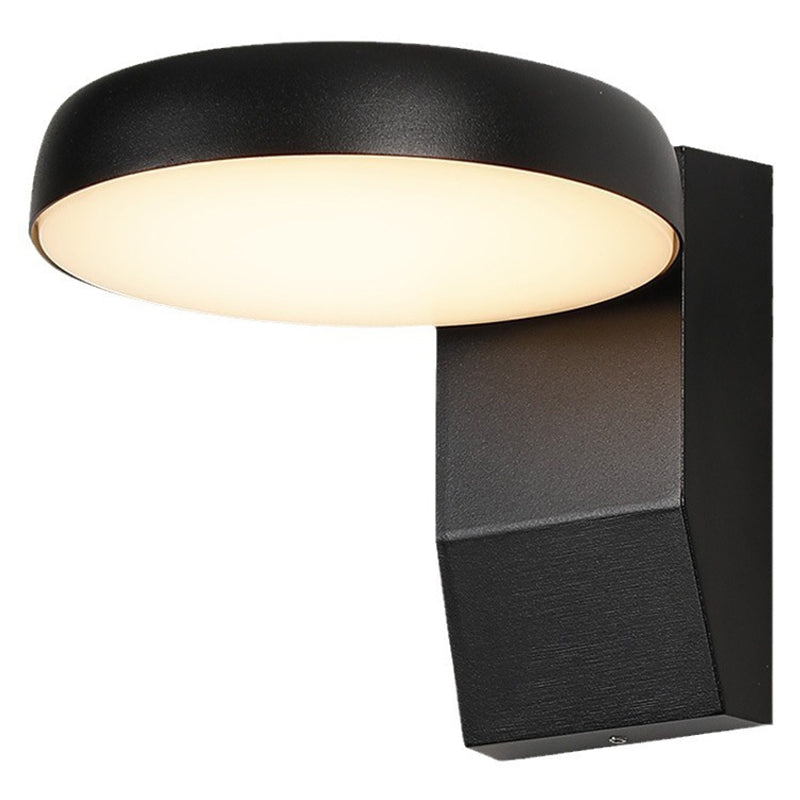 Moderne Buitenlamp Met LED En Bewegingssensor