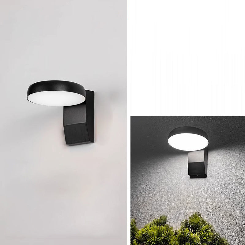 Moderne Buitenlamp Met LED En Bewegingssensor
