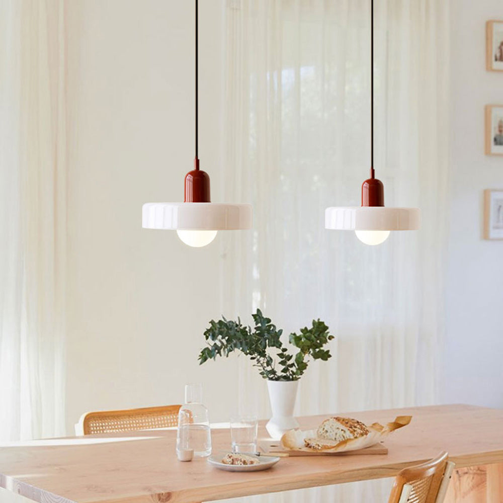 Hanglamp Van Gekleurd Glas In Retro Stijl