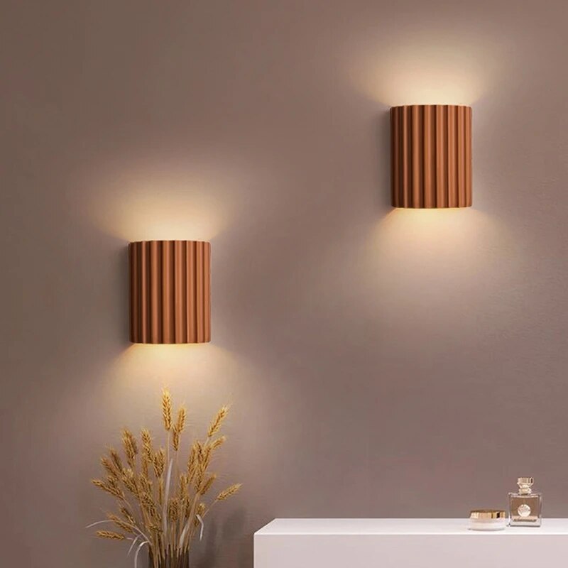 Design Wandlamp Van Hars In Geribbelde Vorm