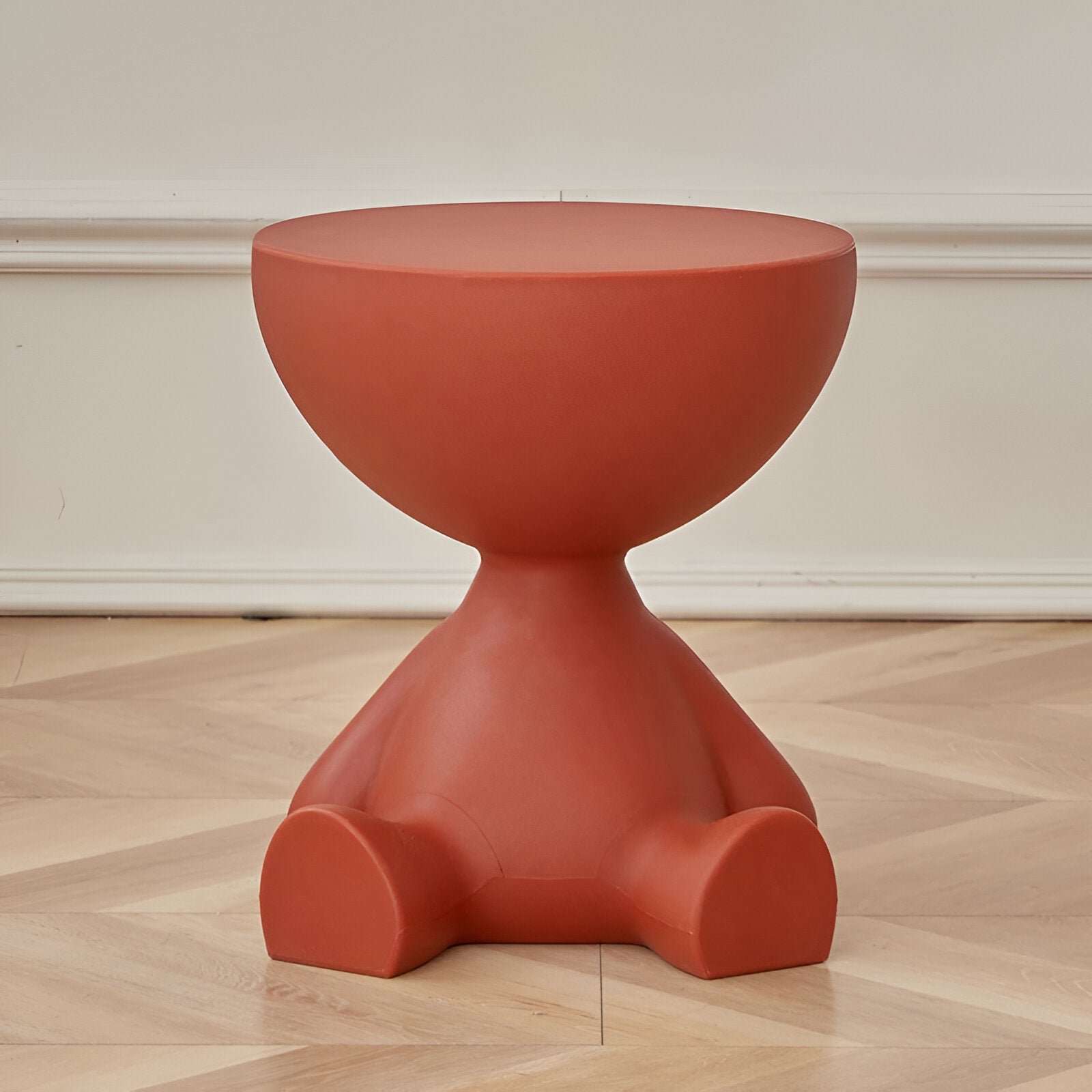 Moderne ronde bijzettafel met speels design