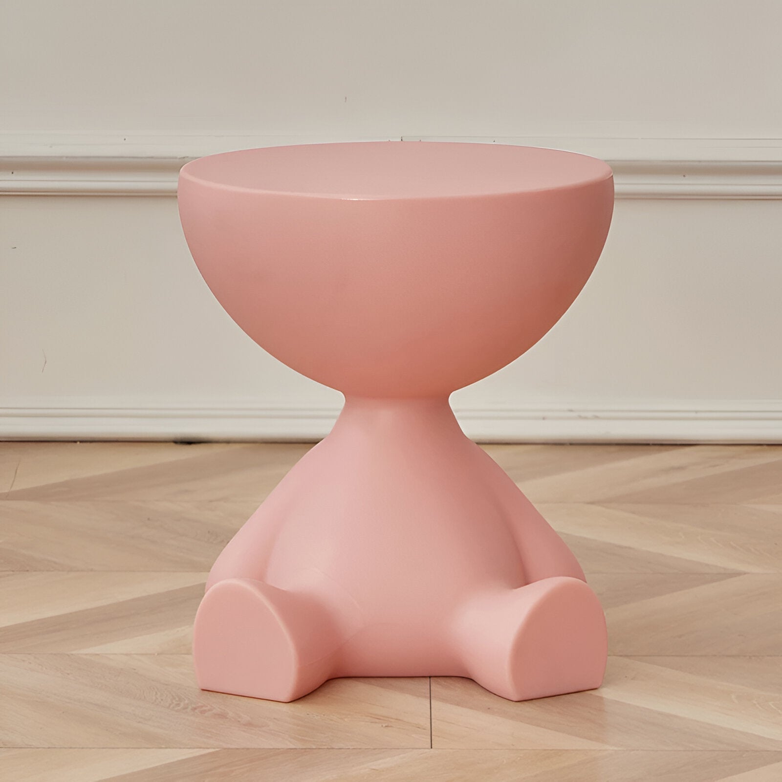 Moderne ronde bijzettafel met speels design