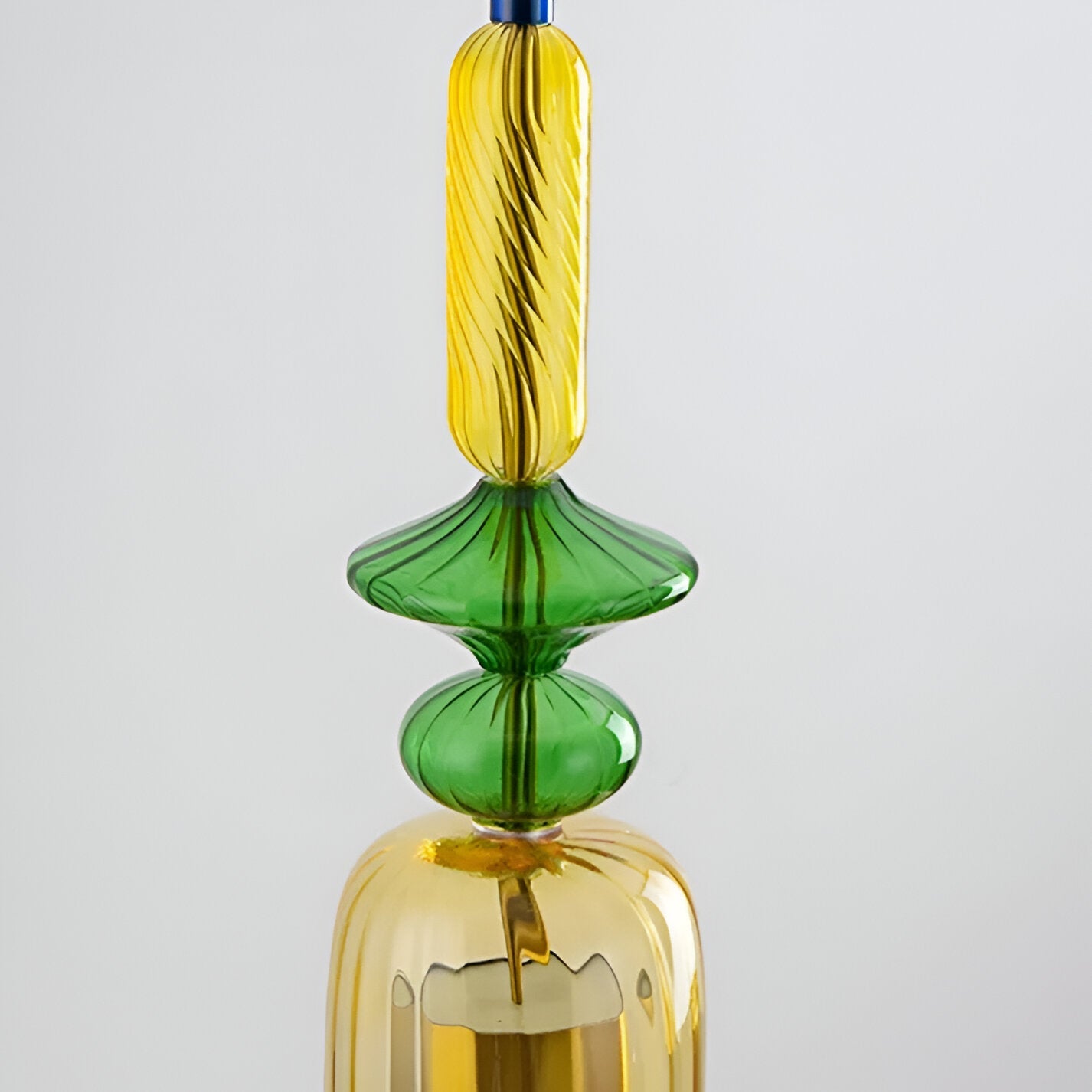 Noordse Hanglamp Van Gekleurd Glas In Macaron Stijl