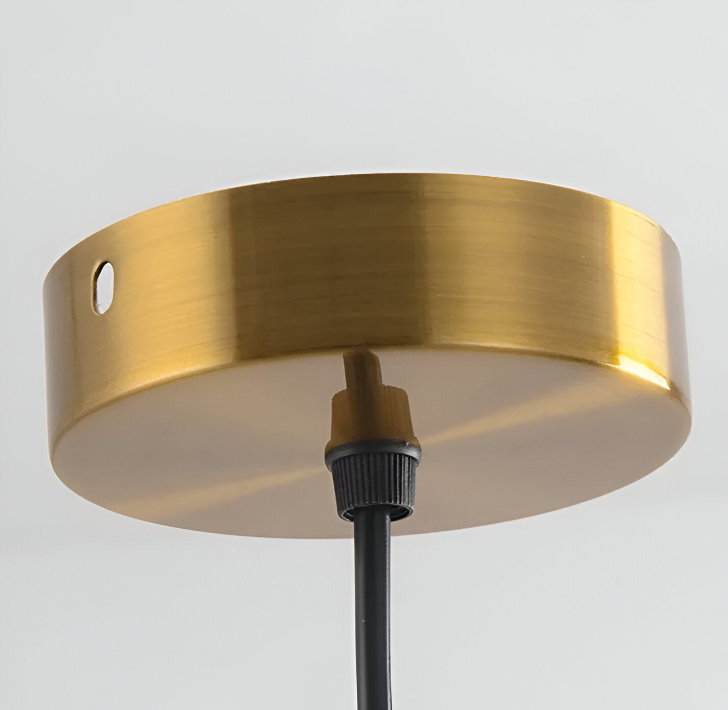 Noordse Hanglamp Van Gekleurd Glas In Macaron Stijl