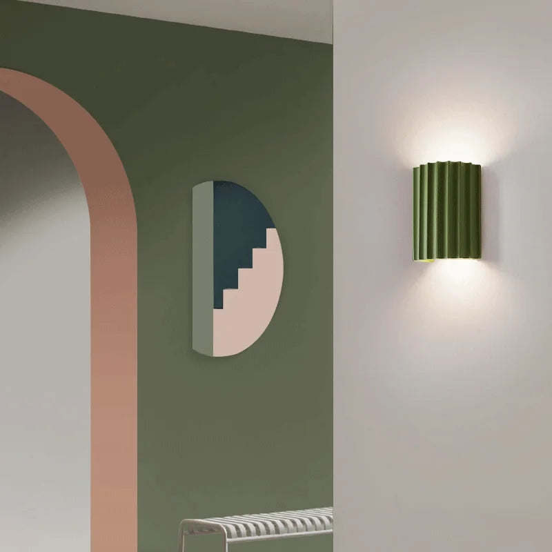 Design Wandlamp Van Hars In Geribbelde Vorm