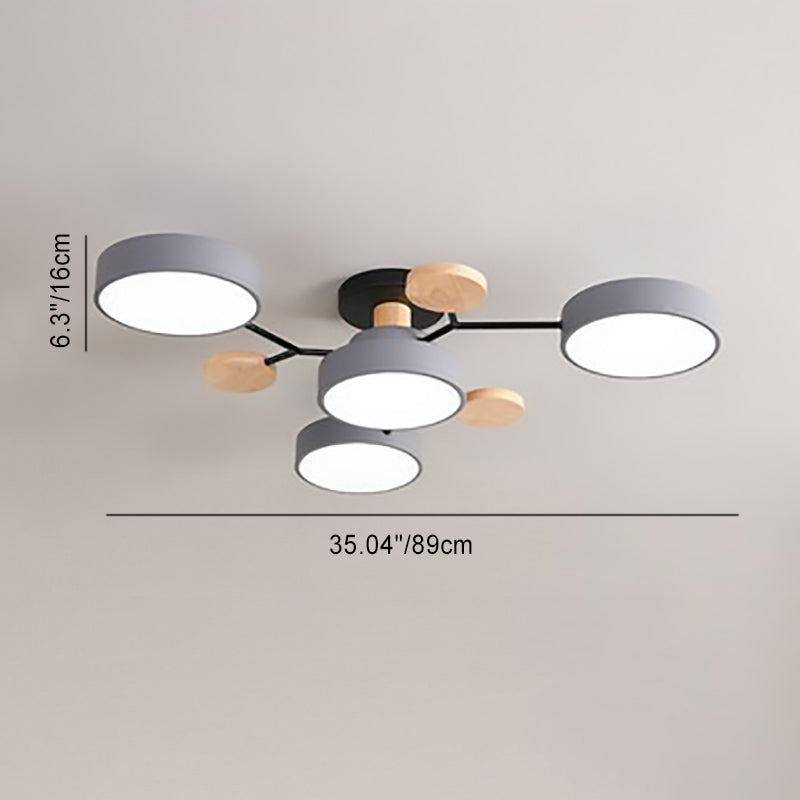 Scandinavische Plafondlamp Met Houten Accenten