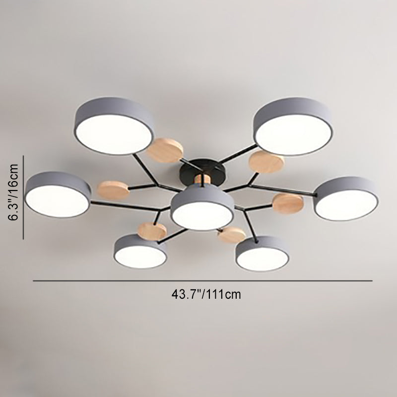 Scandinavische Plafondlamp Met Houten Accenten