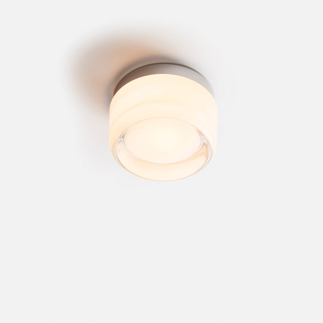 Moderne Ronde Wandlamp Van Gekleurd Glas
