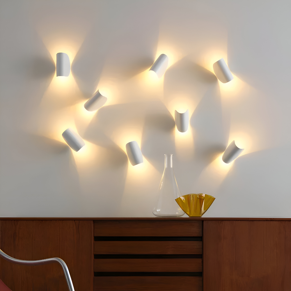 Draaibare Metalen Wandlamp In Curve Vorm