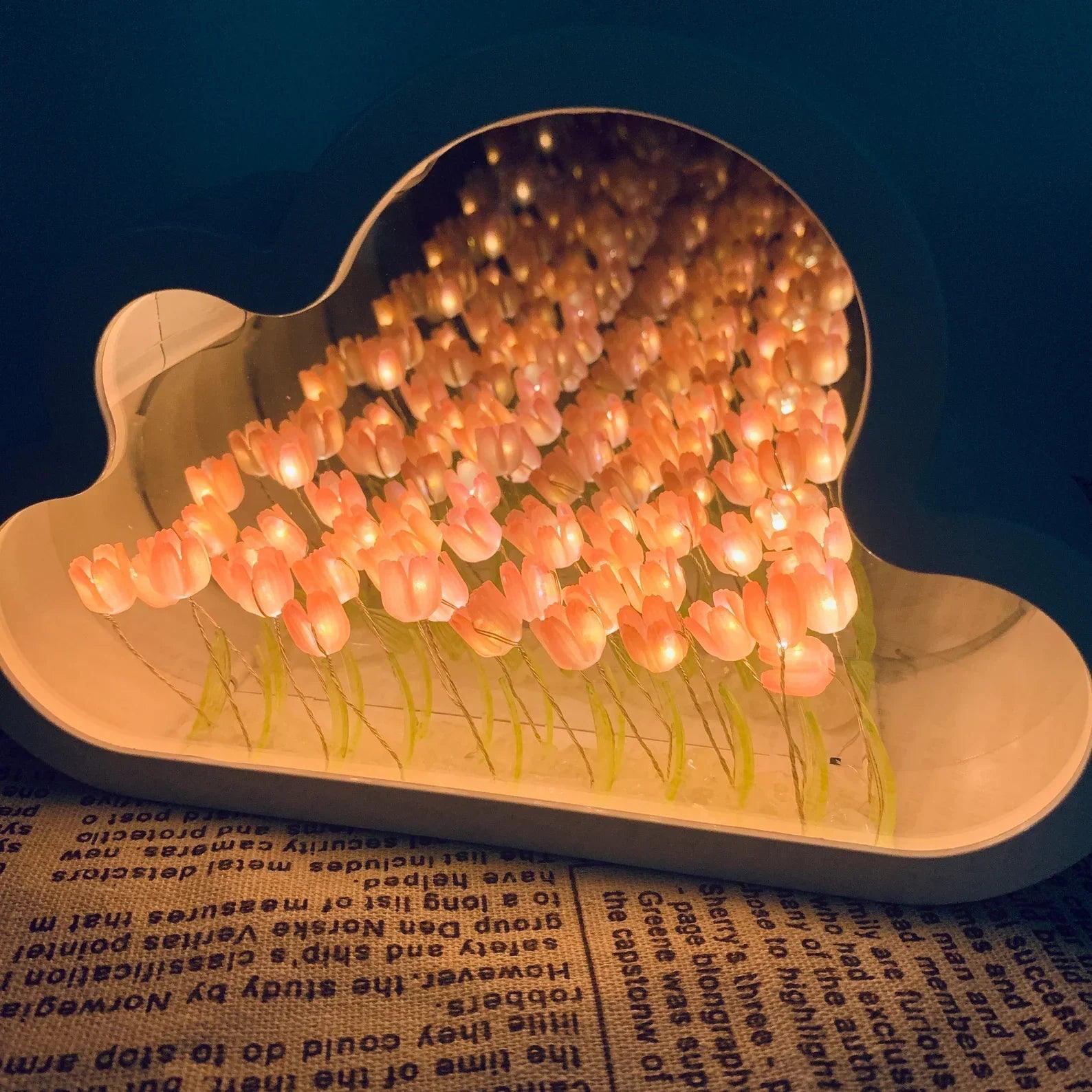 LED Nachtlamp Wolk met Tulpen Sfeerlamp voor Slaapkamer
