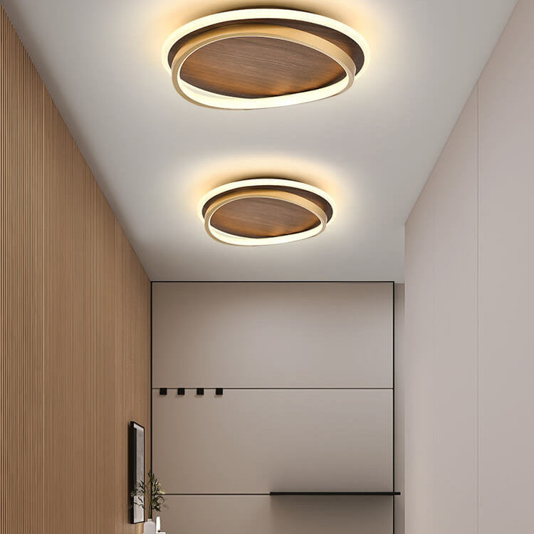 Ronde houten LED plafondlamp in modern Scandinavisch design
