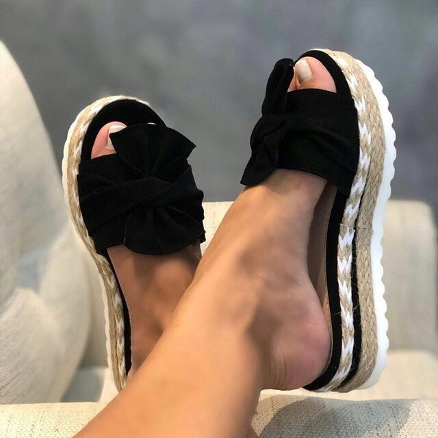 Liliana - Strik-knoop sleehak sandalen voor dames