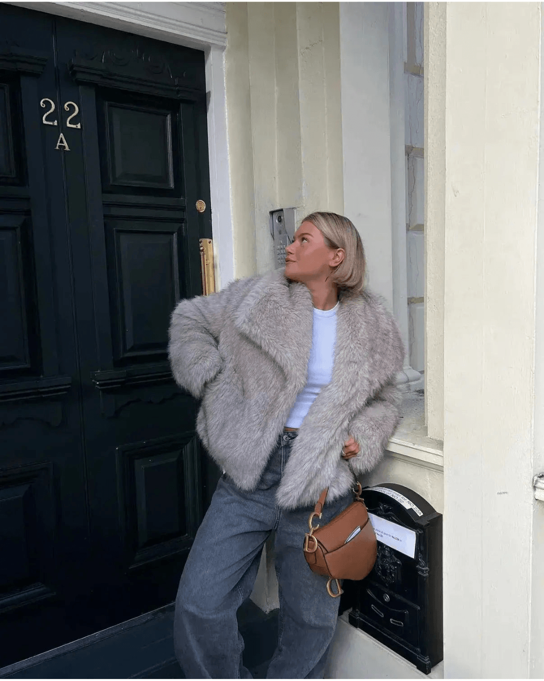 Warm Oversized Dames Faux Fur Winterjas Met Zakken