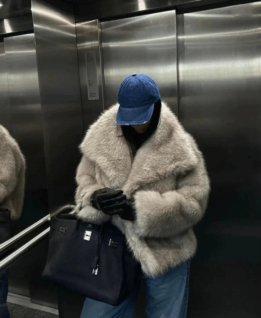 Warm Oversized Dames Faux Fur Winterjas Met Zakken