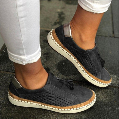 Basia - Sneakers met kwastje en instapdesign