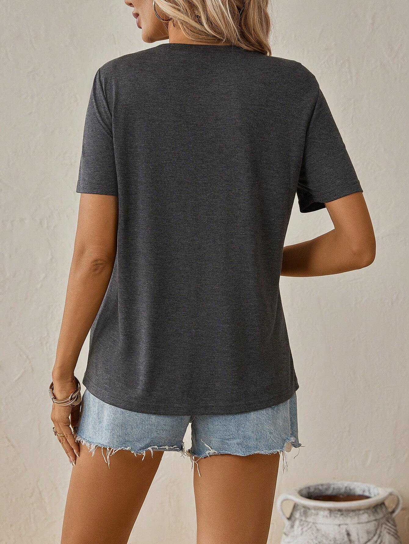 Benita - Grafisch zonnebloemen T-shirt