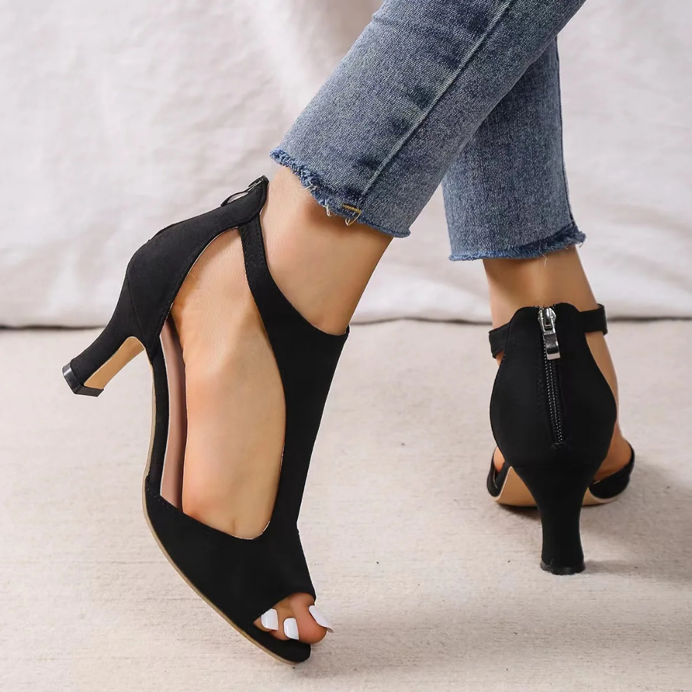 Dames Chique Cut Out Pumps Met Open Teen En Hak
