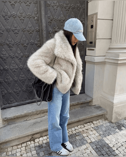 Warm Oversized Dames Faux Fur Winterjas Met Zakken
