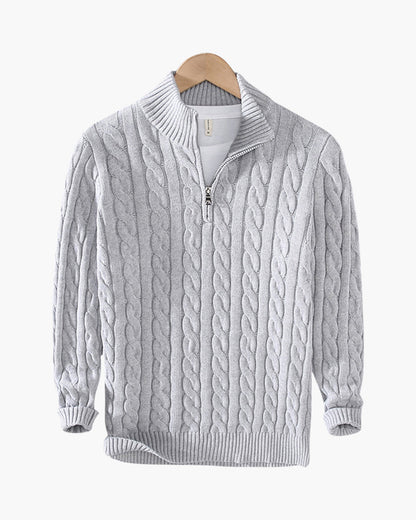Stijlvolle Heren 3 Delige Set Half Zip Kabeltrui met Broek en Suède Loafers