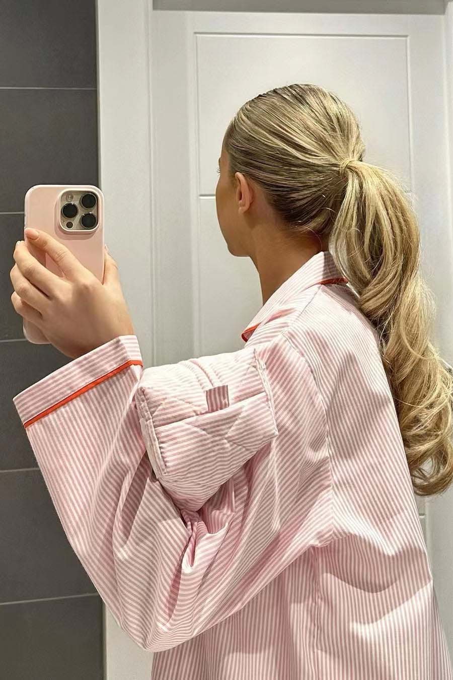 Zachte Pyjama Set Voor Vrouwen Lange Mouw Met Hartjes Knopen