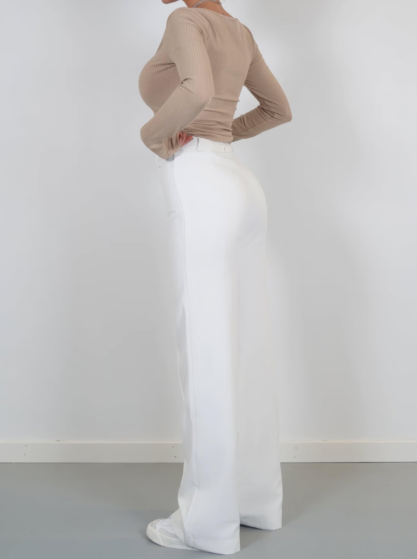 Carina - High Waist Pantalon met Uitlopende Pijpen voor Dames