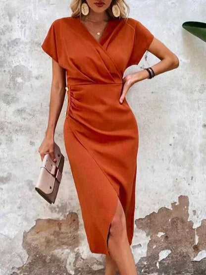 Sienna – Elegante Midi Jurk met V-hals en Split