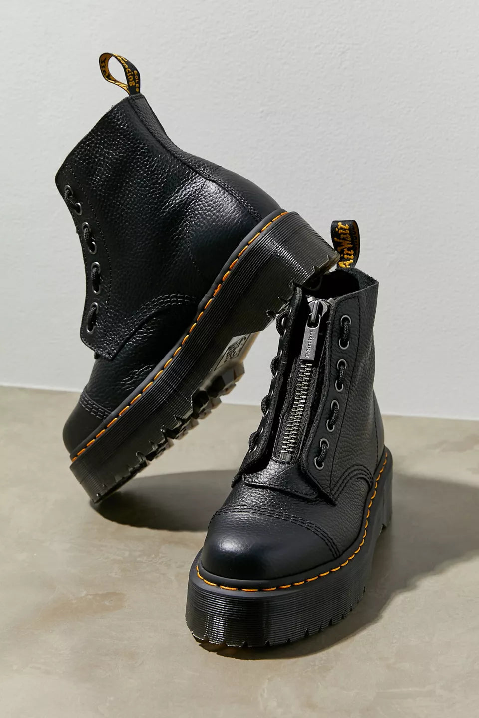 Zwarte Dames Combat Boots Met Chunky Zool en Ritssluiting