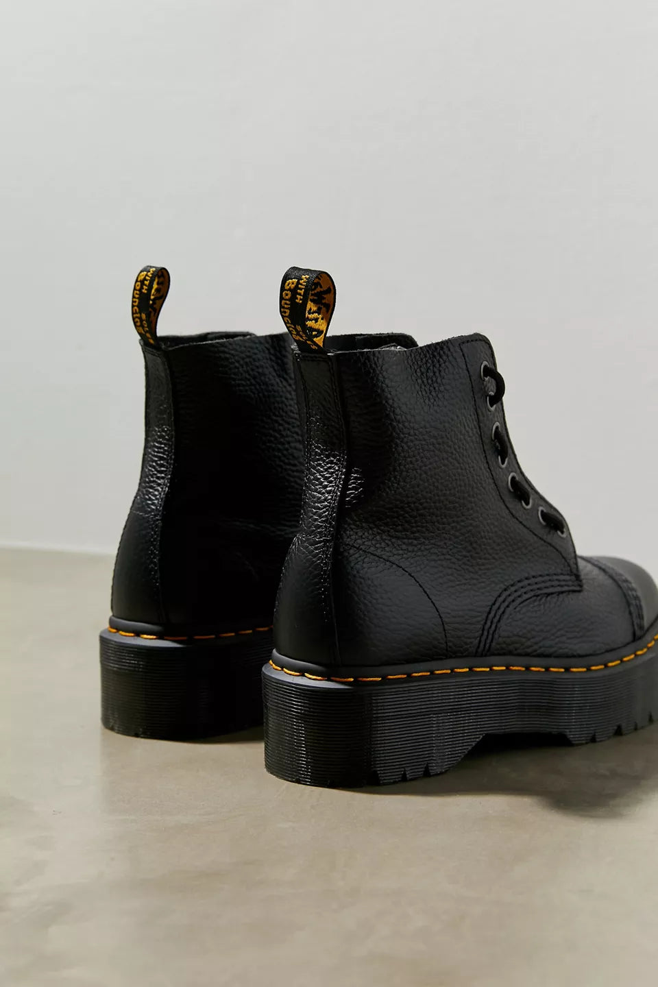 Zwarte Dames Combat Boots Met Chunky Zool en Ritssluiting