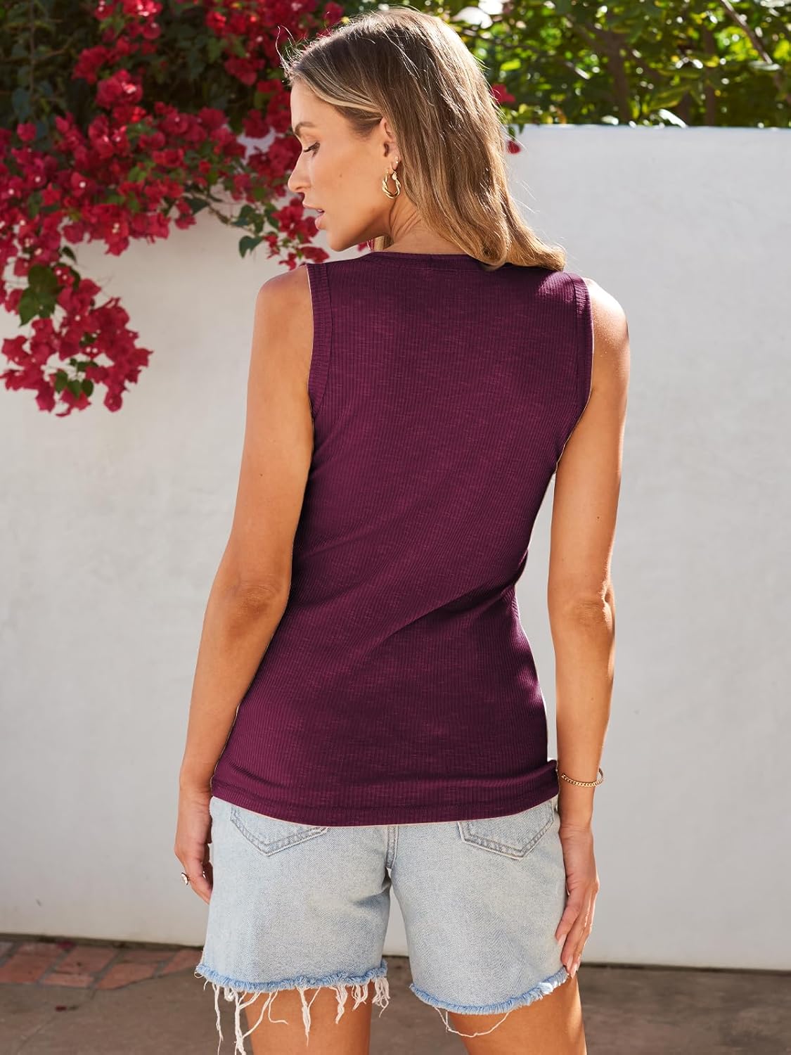 Marzena - Mouwloze, geknoopte, geribde tanktop voor dames