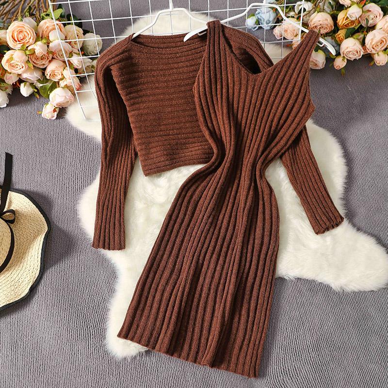 Gebreide Dames Set met Trui en Midi Rok