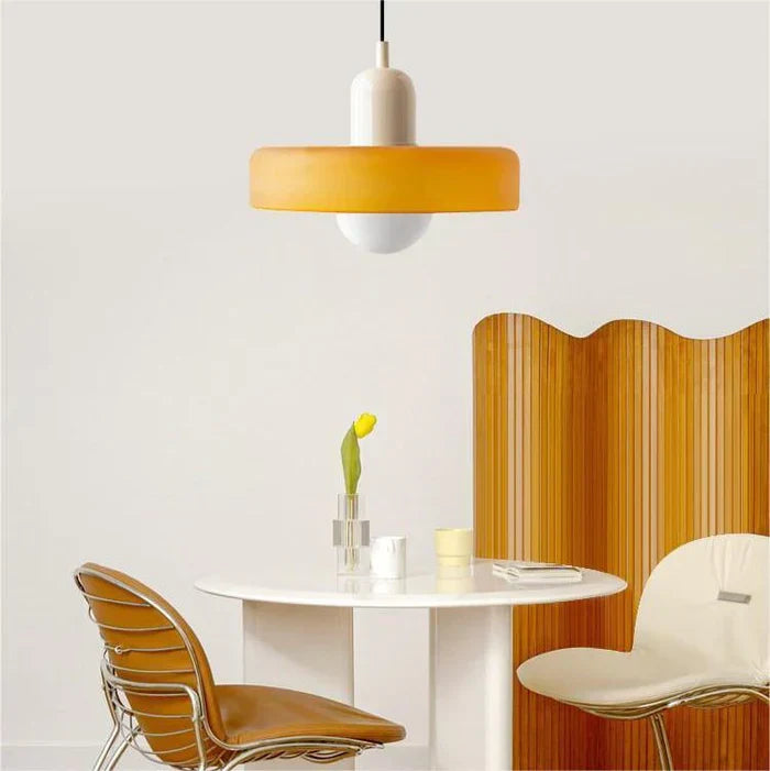 Scandinavische Hanglamp Met Glazen Afwerking