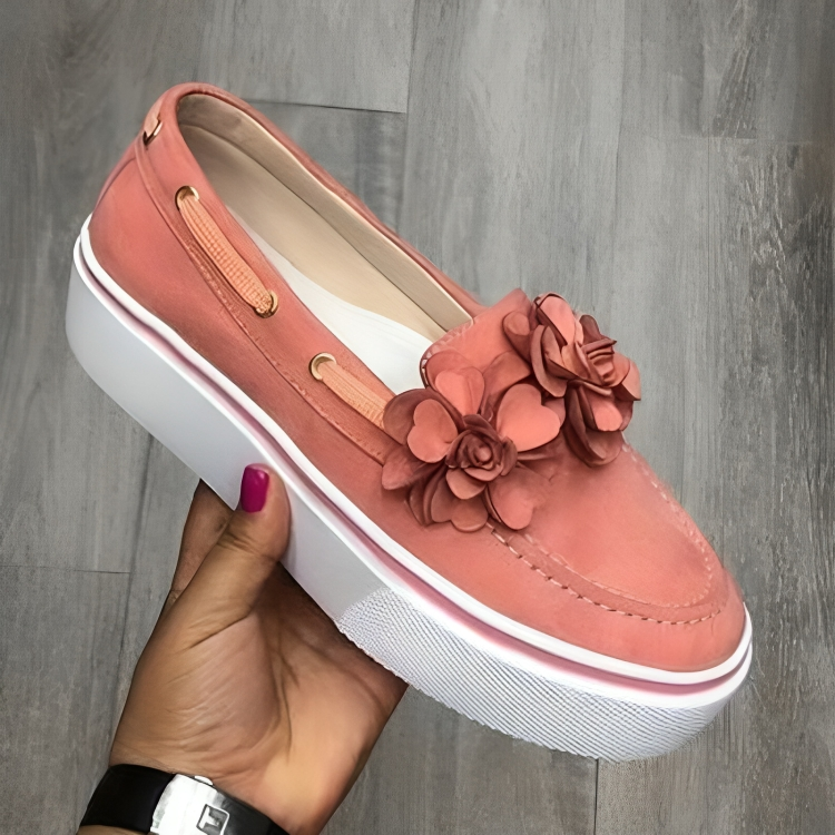 Katerine - Canvas Loafers met Bloemendetail en Plateauzool