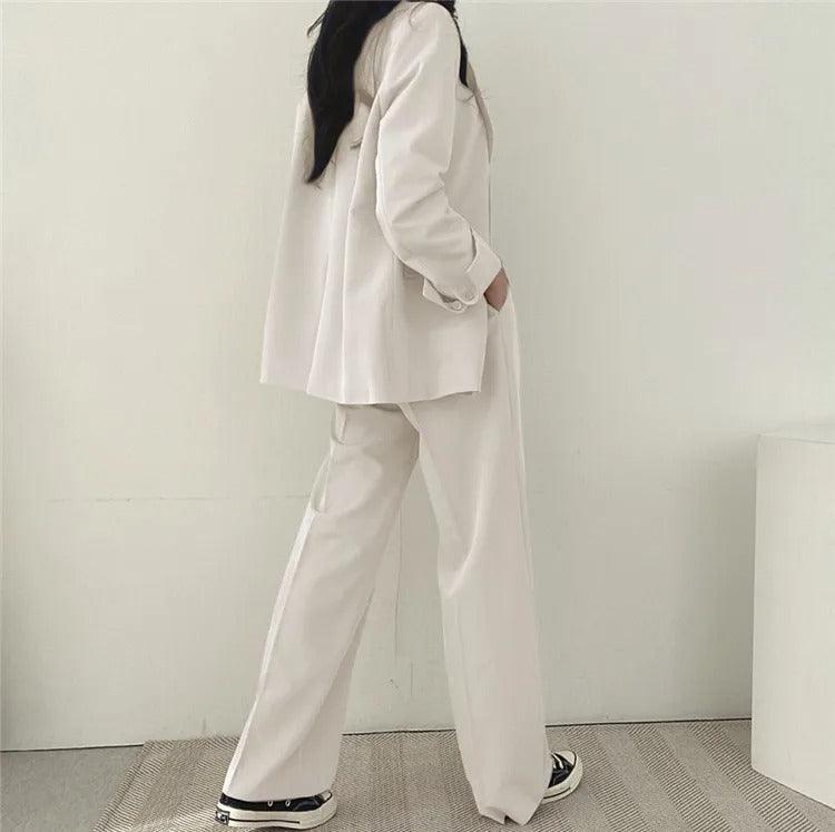 Athena - Minimalistische Blazerset met Bijpassende Broek voor Dames