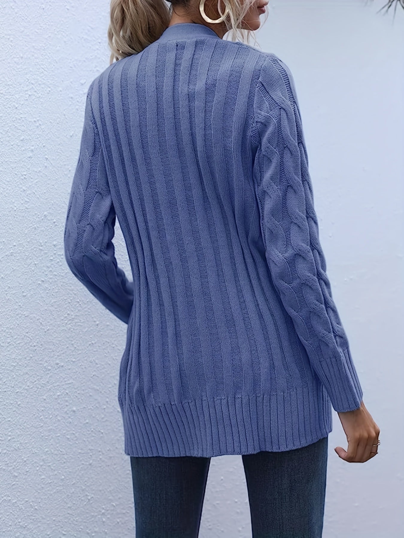 Warm Kabelgebreid Dames Vest Met Knopen En Zakken