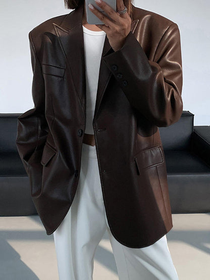 Caroline - Blazer van oversized imitatieleer met schouderdetails voor dames