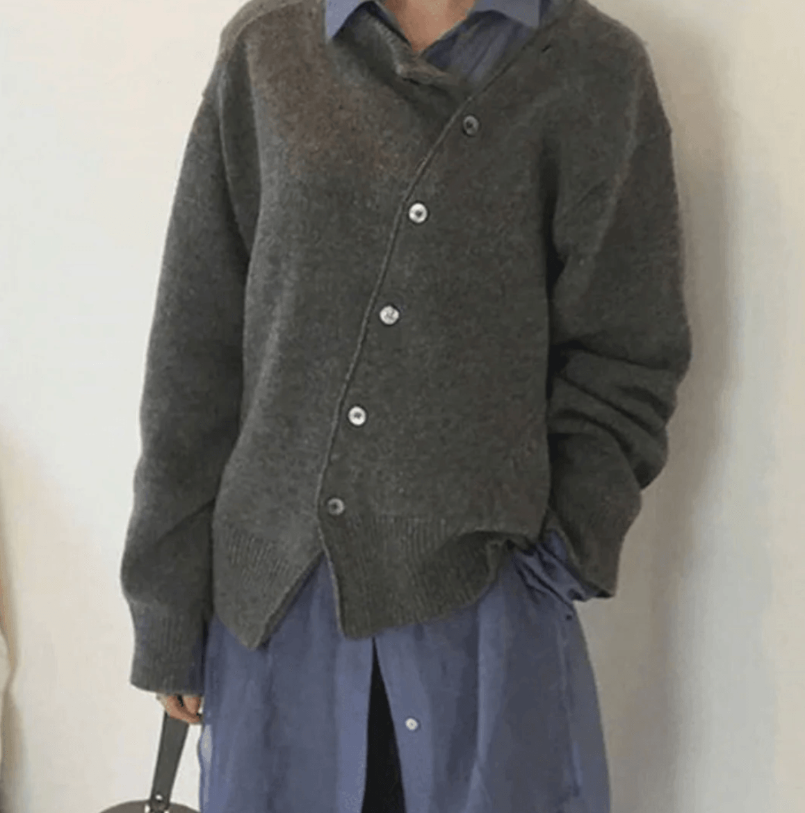 Melly - Zachte Kasjmier Cardigan met Asymmetrische Knopen