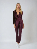 Arnika - Elegante Zwarte Jumpsuit met Lange Mouwen en V-Hals voor Dames