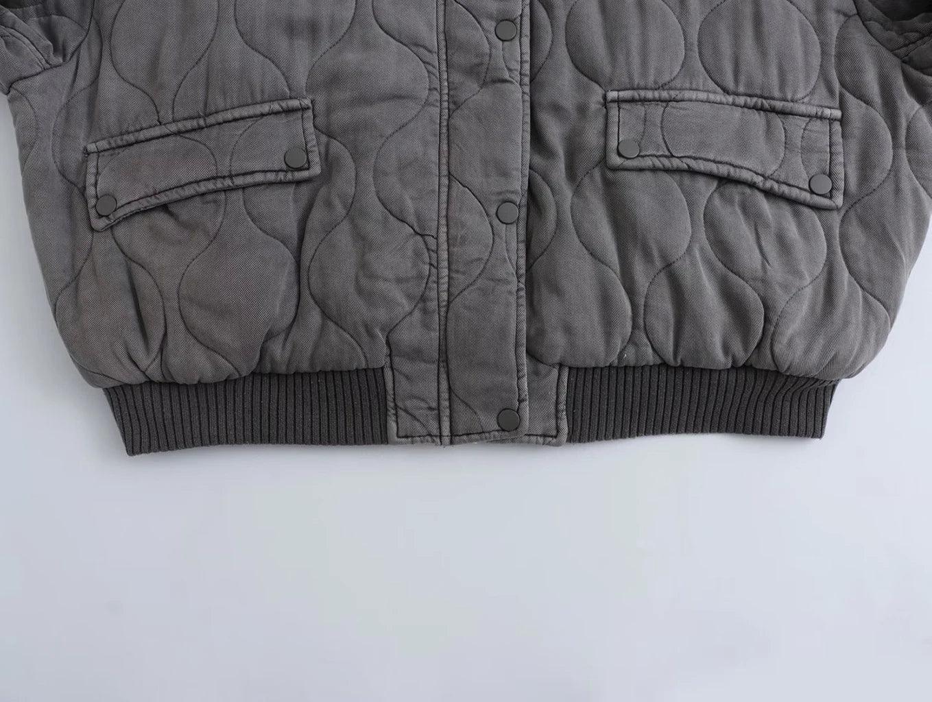 Lena – Oversized Gequilte Bomberjas voor Dames