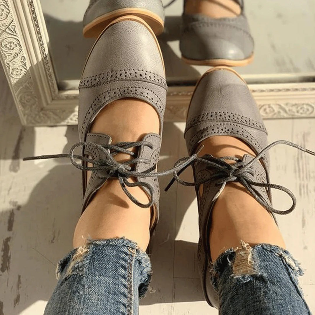 Antonella - Vintage Lace-Up Cutout Enkellaarsjes voor dames
