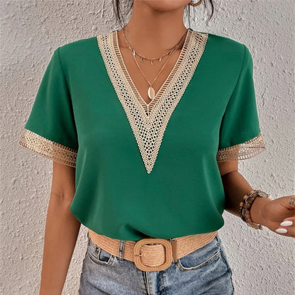 Damira - Elegante V-hals blouse met kanten randje voor dames
