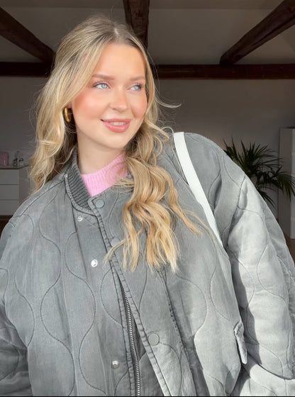 Lina - Bomberjack met Oversized Fit