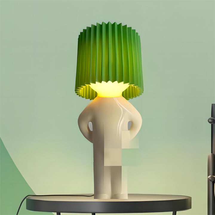 Speelse Tafellamp In Modern Design Met Geplooide Kap