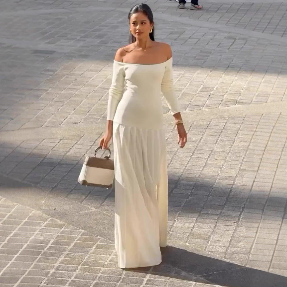 Irena - Off-Shoulder Maxi Jurk met Strak Topje en Geplooide Rok