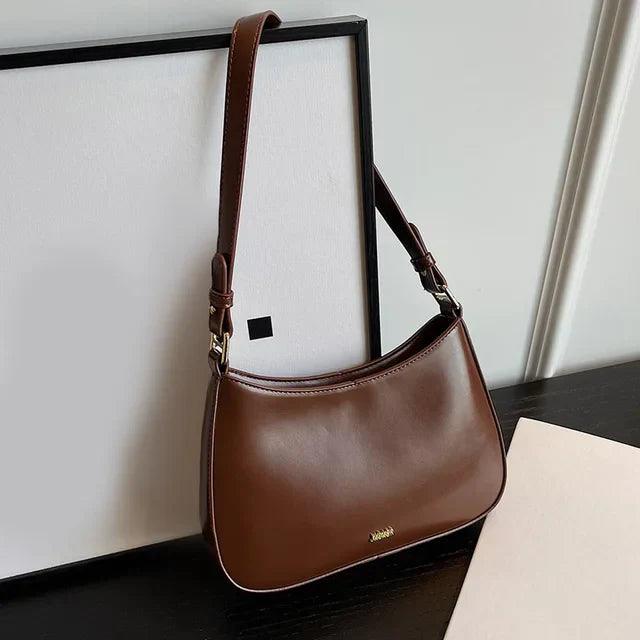 Lucja – Leren Schoudertas met Verstelbare Strap voor Dames