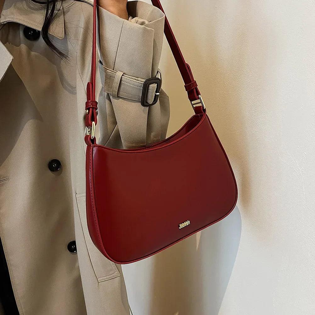 Lucja – Leren Schoudertas met Verstelbare Strap voor Dames