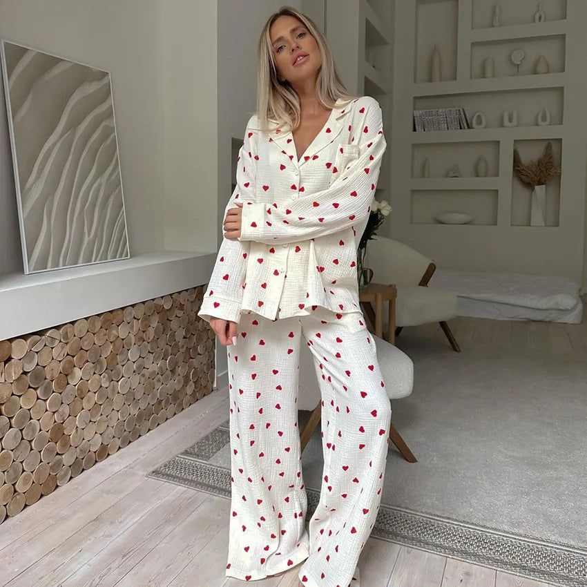 Comfortabele Pyjama Set Vrouwen Hartjesprint Lange Mouwen