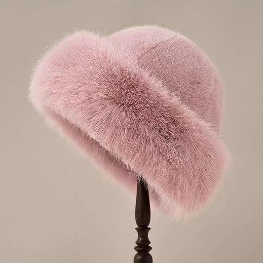 Warme Chique Winterhoed Met Zachte Nepbontafwerking Voor Vrouwen